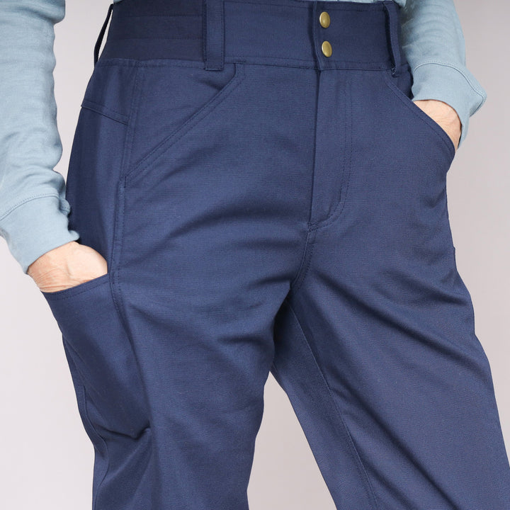 FR slim leg pant for women blue pockets